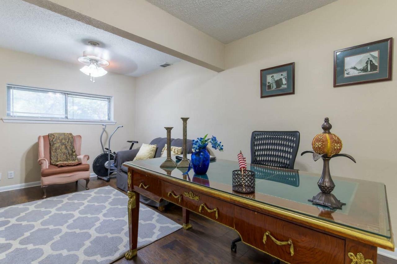 Oasis Near Dfw Airport With Mediterranean Setting Irving Exterior foto